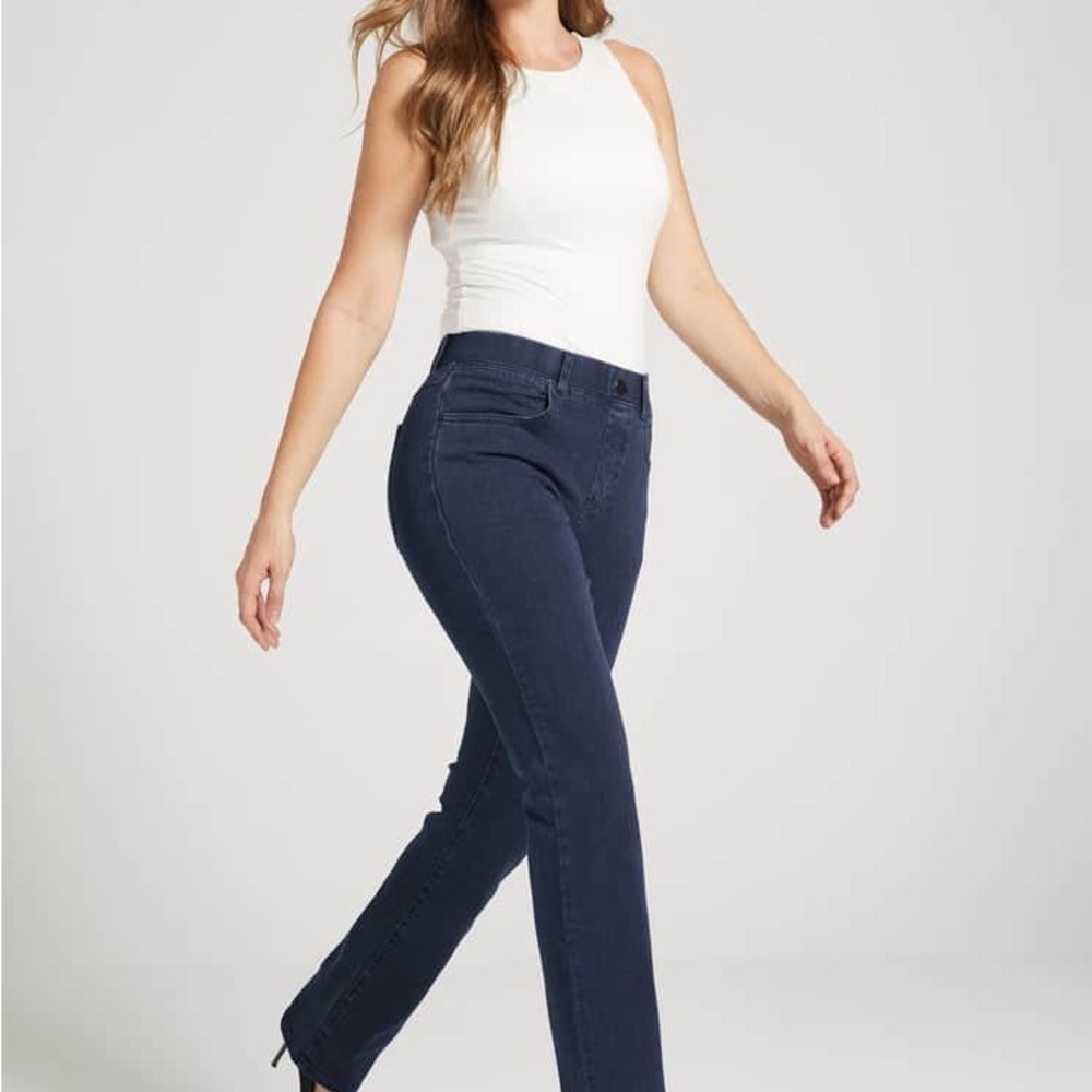 Beta Brand Straight-Leg | 4-Pocket Yoga Denim